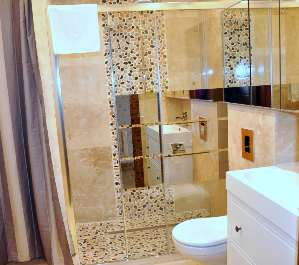 Rezydencja Wind Rose - Luxury Aparthotel Danzica Esterno foto
